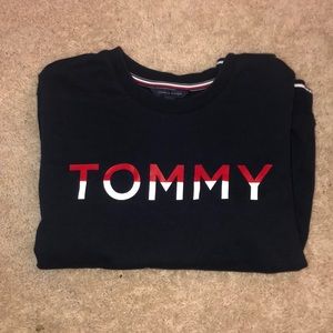 tommy hilfiger sweater